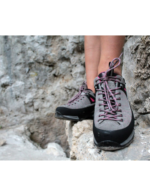 Chaussures de randonnée Garsport Mountain Tech low wp pour femme-Gris