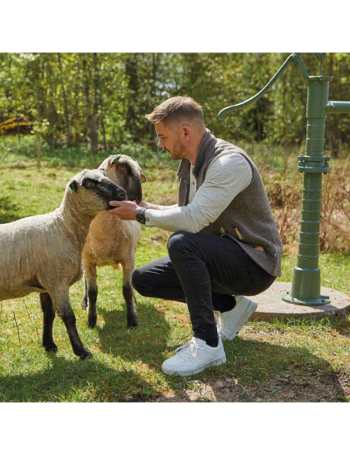 Ivanhoe ärmellose Strickjacke NLS Barley Muskatnuss für Herren aus Wolle-Braun