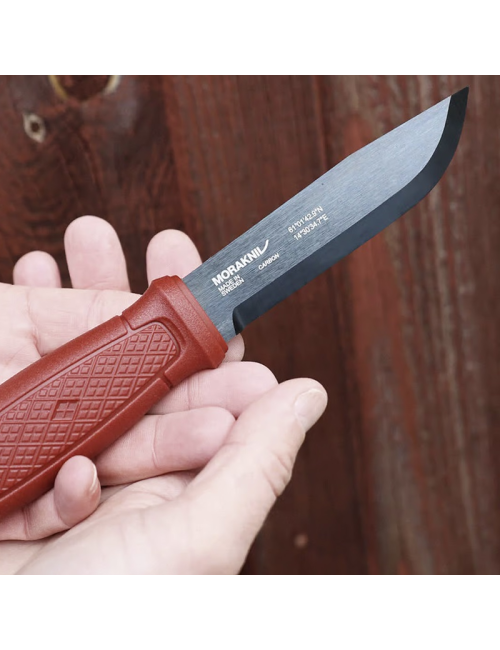 Mora survivalmes Garberg Dala Red zwart carbon met lederen schede - Rood