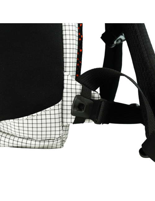 Highlander mochila todo terreno Kynetik 20 litros - Blanco